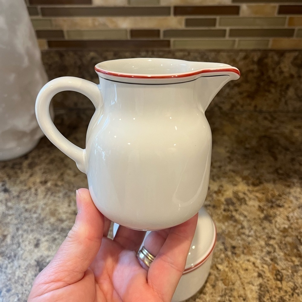 Villeroy & Boch Luxembourg Creamer and Sugar Dish. Depuis Pattern #1748 - Picture 10 of 11
